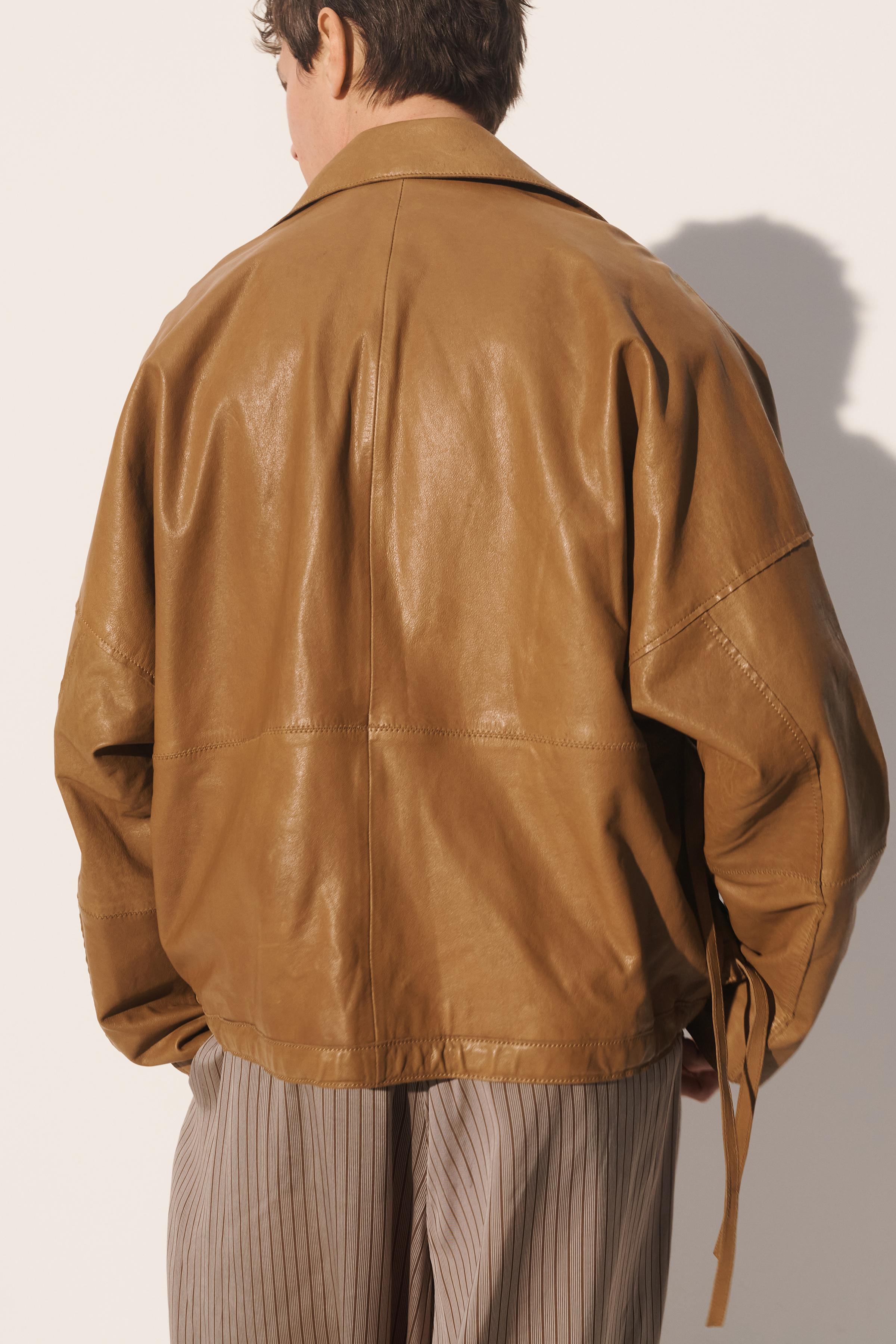 RELAXED FIT NAPA LEATHER JACKET